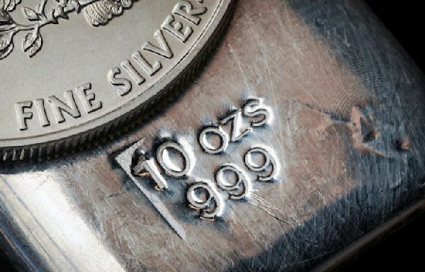 Silver price today: Falls on May 3