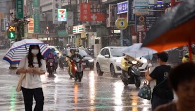 雷雨轟炸！嘉義機場15點30分起暫停地面作業