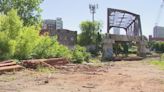 Photographer finds human skull near NW Atlanta train tracks