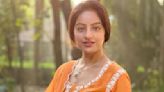 Huge Ply Falls On Deepika Singh's Back While Shooting For Mangal Lakshmi, Actress Injured