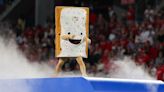 A Cheez-It trolled a Pop-Tart, and college football bowl season may never be the same