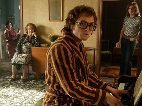 Rocketman (2019) Streaming: Watch & Stream Online via Paramount Plus