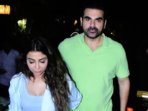 Sshura Khan's Hospital Visit Fuels Pregnancy Rumours, Paparazzi Ask: 'Khushkhabri Hai?'