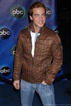 Ryan Carnes