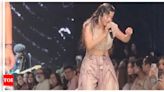 When Saba Azad grabbed attention with her funky dance moves on a runway - Times of India