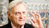 John Goodenough, the Nobel Prize winner whose development of lithium ion batteries helped create ‘a rechargable world’, has died at 100