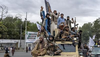 Restricciones del Talibán en servicios consulares
