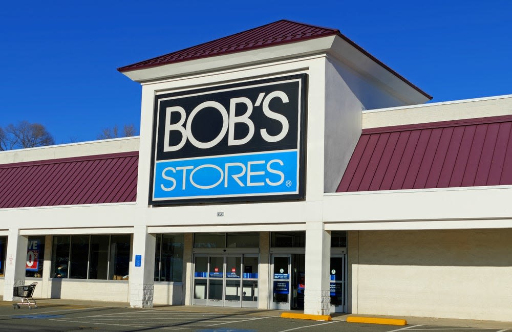 Bob’s Stores to close all locations for restructuring petition