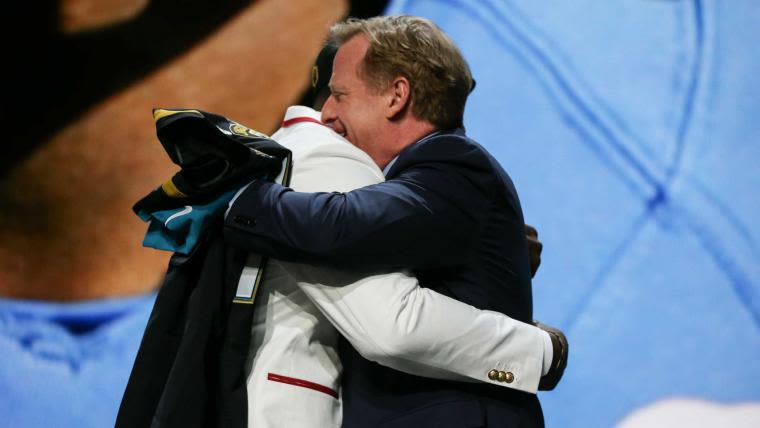 How tall is Roger Goodell? Revisiting the best draft-day hugs between players & NFL Commissioner | Sporting News United Kingdom