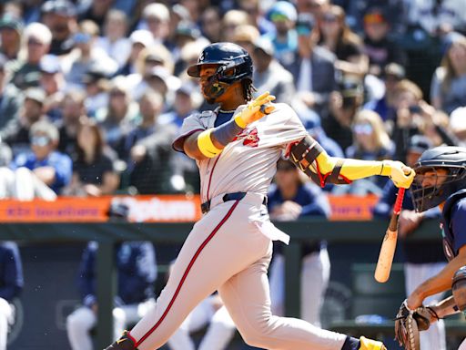 Braves Use Big Offensive Inning to Beat Mariners in Series Finale