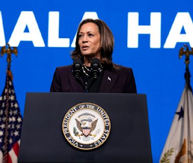 Who is leading the race to become Kamala Harris's running mate? New Yahoo News poll shows support for top contenders.