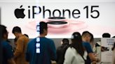 Microsoft Orders China Staff to Use iPhones for Work and Drop Android