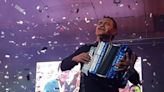 La Nación / El maestro del vallenato Eibar Gutiérrez se presentó en la Expo MRA