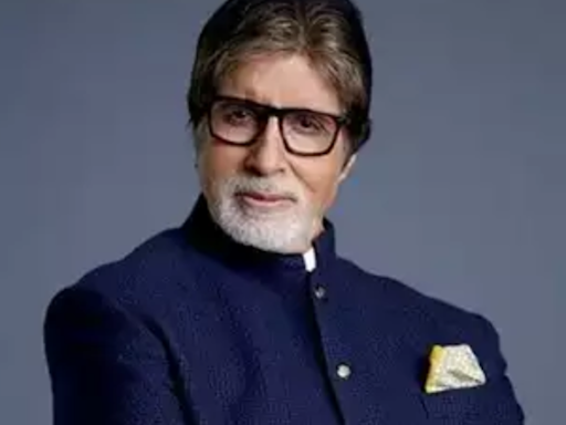 Amitabh Bachchan fitness trainers compliment his discipline; Says, “He apologizes if he gets even 5 minutes late” | - Times of India