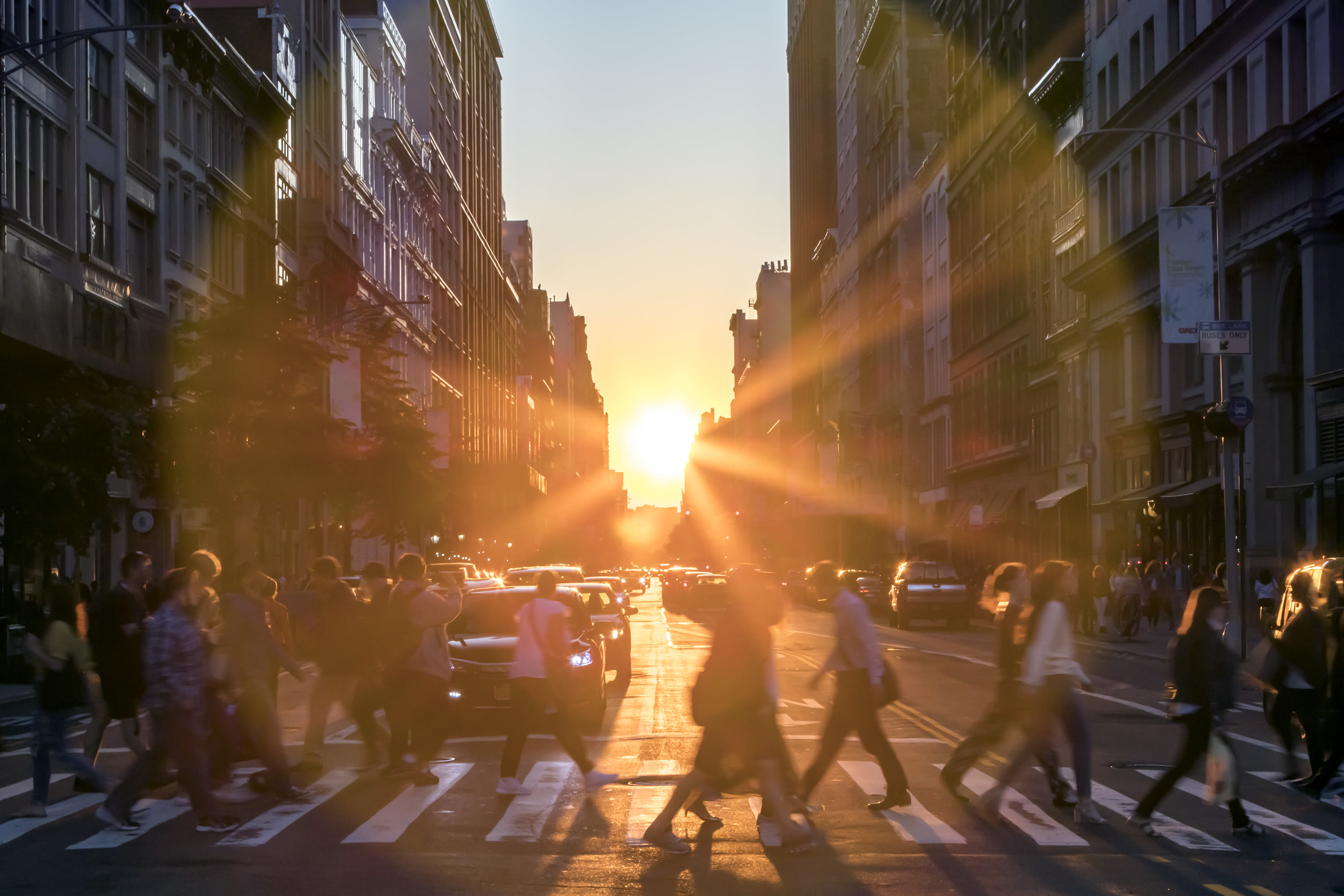 The best spots to view Manhattanhenge in New York