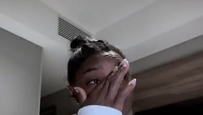 Simone Biles Breaks Down In Tears Over Tokyo Olympics Struggles In Doc Trailer