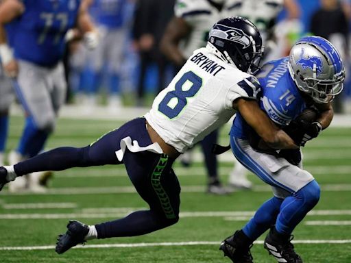 NFL Picks And Odds For Week 4 Monday Night Football: Titans-Dolphins And Seahawks-Lions