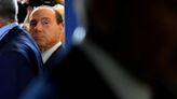 Berlusconi sigue hospitalizado, pero se encuentra mejor de lo que estaba