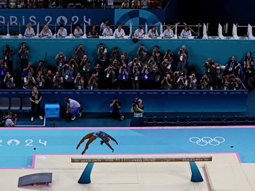 Simone Biles regresa radiante a los Juegos Olímpicos en París