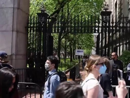 Continúan las protestas en la Universidad de Columbia después de una jornada en la que hubo 282 detenidos en NY