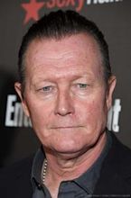 Robert Patrick