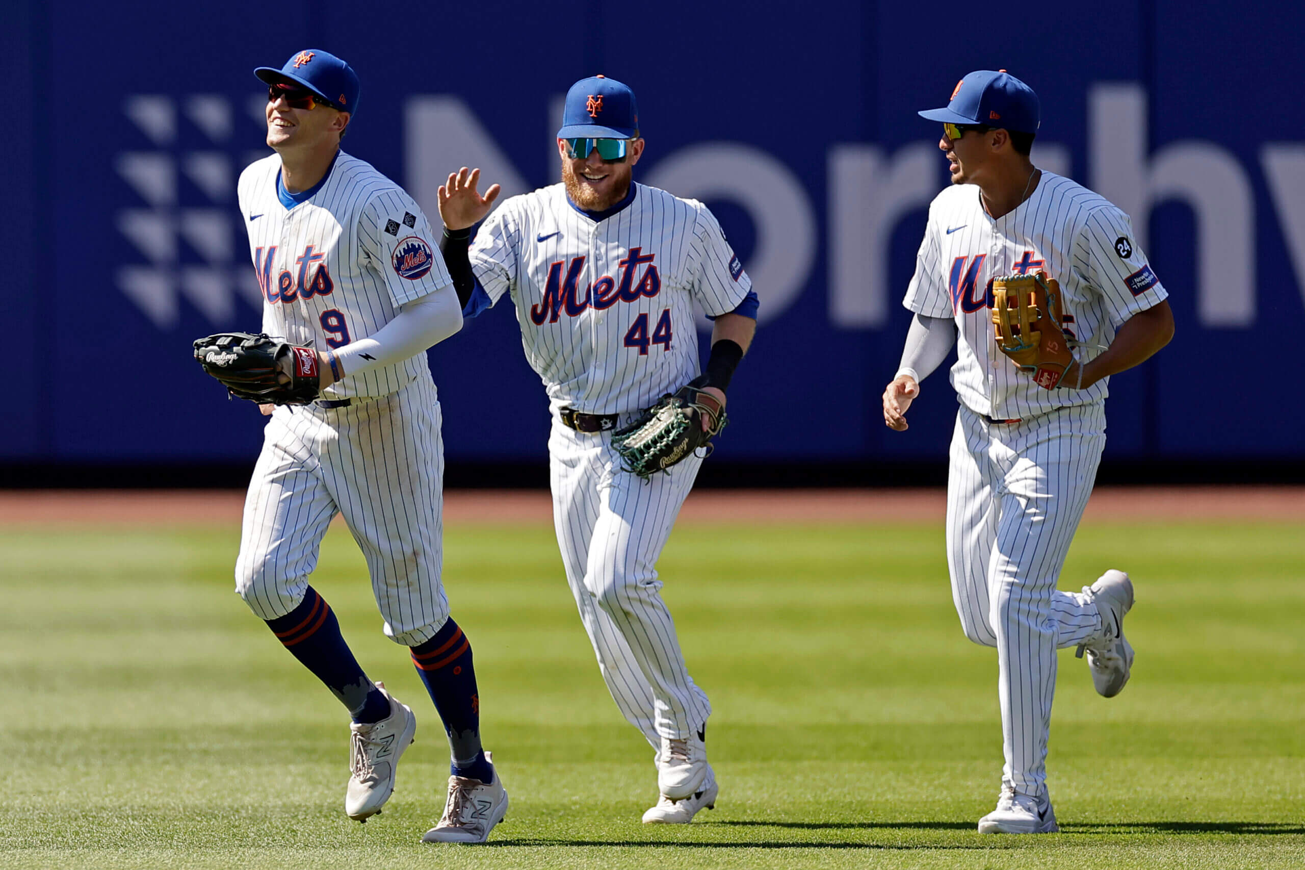 How should the Mets handle the trade deadline? Making cases for each approach