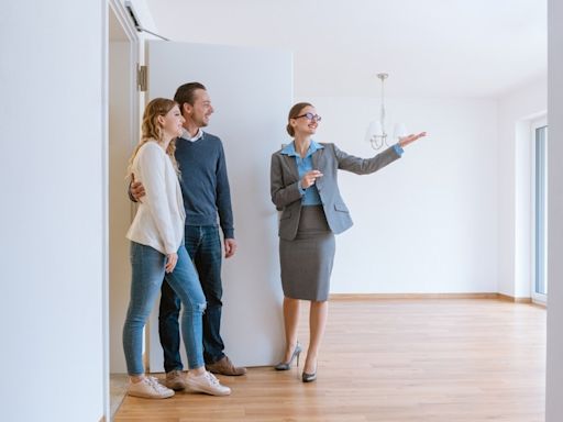 Home Tours Hit Highest Level Since May, Mortgage Demand Surges 68% After Fed Rate Cut