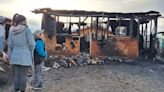 Una madre y su pequeño hijo perdieron su casa en un incendio al sur de Bariloche - Diario Río Negro