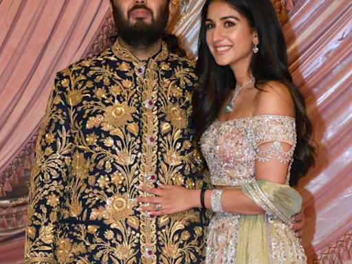 Anant Ambani weds Radhika at star-studded event - The Economic Times