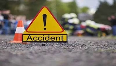 2 dead, 6 injured after hit-and-run leads to collision between two other vehicles in Vadodara