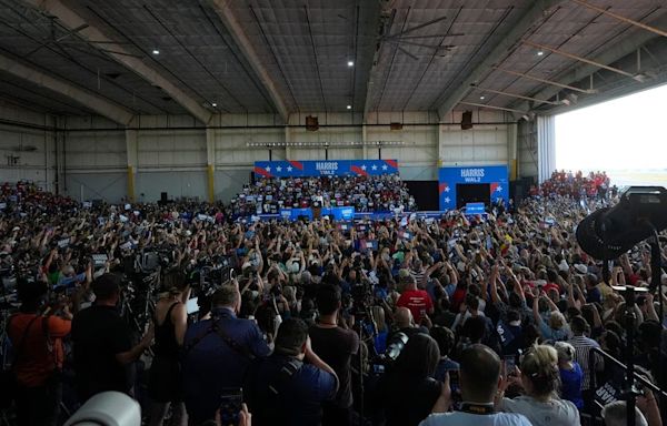 Trump is falsely claiming that Kamala Harris' rally crowd is AI generated. Unfortunately for him, the hype for Harris is very, very real.