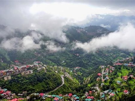 MeT sounds orange alert for very heavy rain in Himachal Pradesh, 45 roads blocked