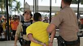 Hinchas colombianos generan desmanes en el estadio por final de la Copa América