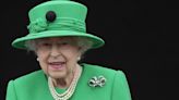 Queen wears green as Platinum Jubilee celebrations conclude