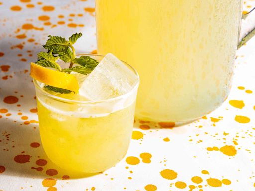 10 Lemonade Recipes That Taste Like Summer