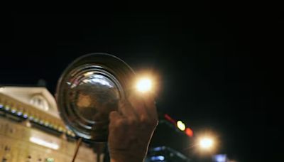 Así se vivieron los “cacerolazos” en Bogotá tras las marchas del 1 de mayo