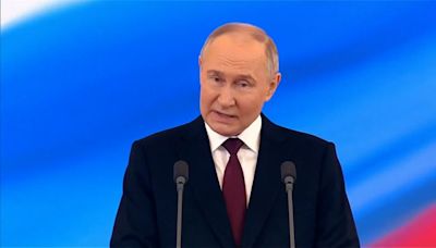 Putin sends message to West as he is sworn in for fifth term as Russian president