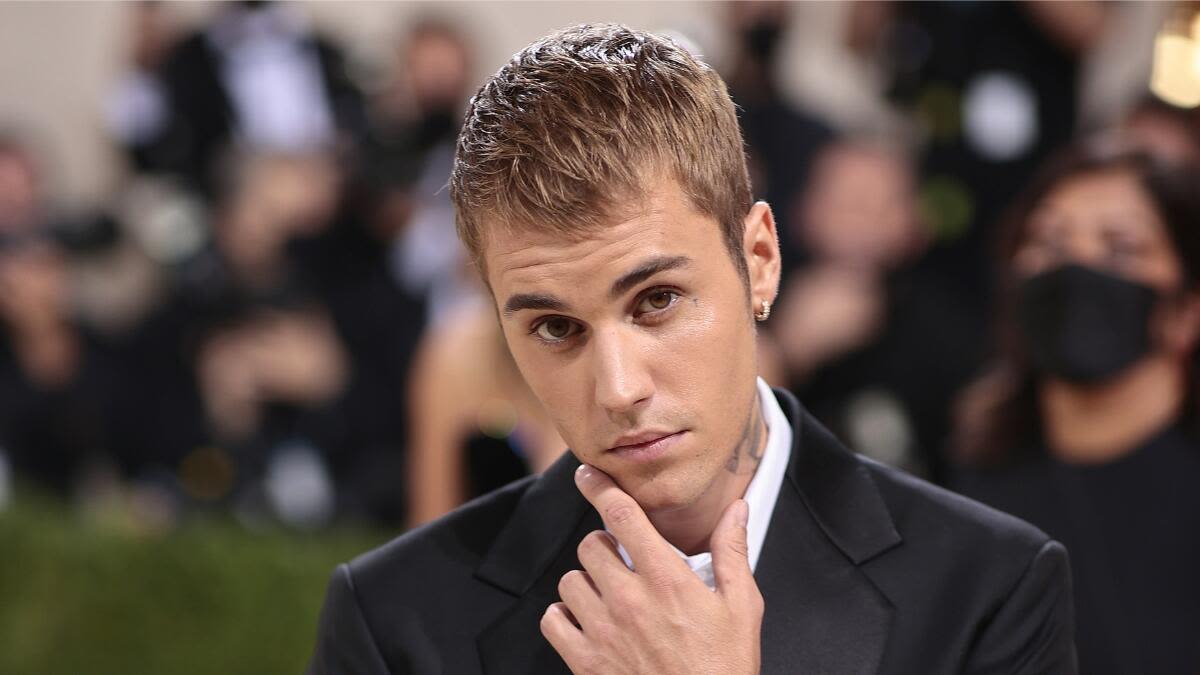 Justin Bieber Praises Two Bands He Says People 'Just Don't Understand' | iHeart