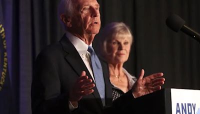 Former Kentucky Gov. Steve Beshear recovering from car accident