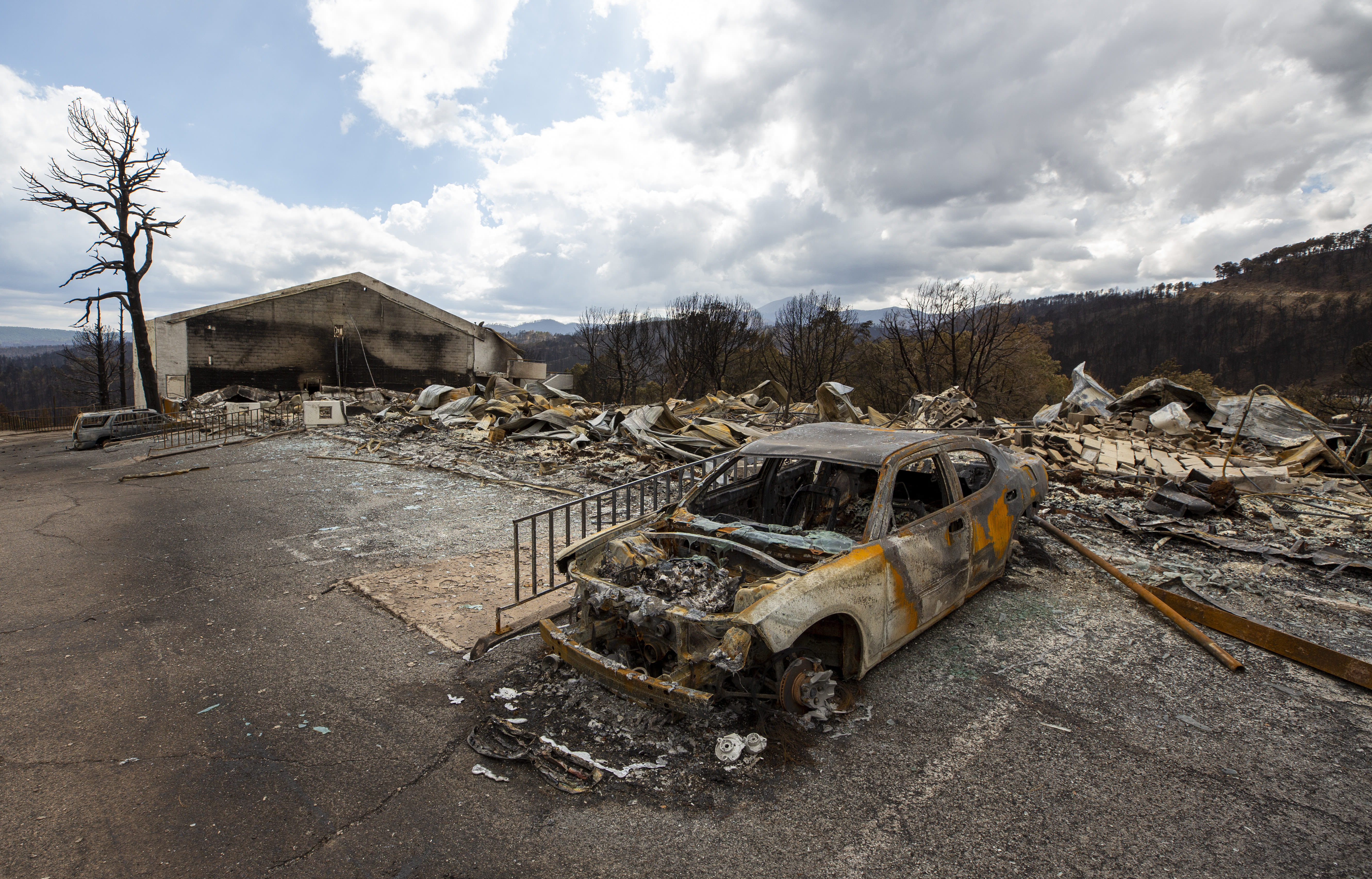 Lightning caused devastating New Mexico wildfire, officials say