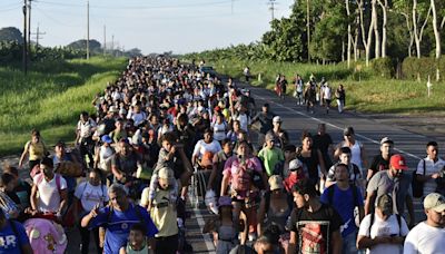 Hundreds of migrants leave southern Mexico on foot in a new caravan headed for the US border