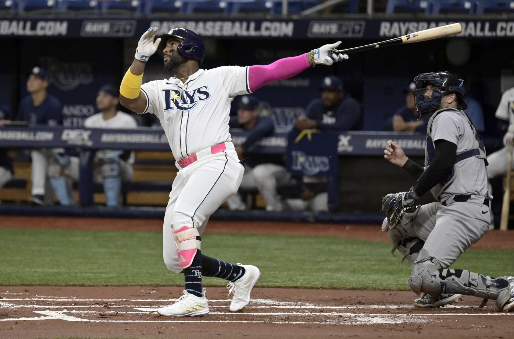 First baseman Yandy Díaz put on the restricted list by the Tampa Bay Rays, Curtis Mead recalled