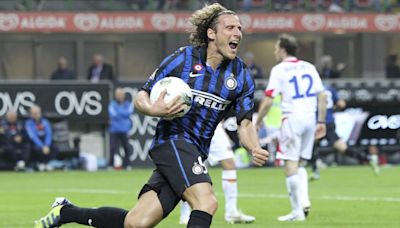 Diego Forlán fue una leyenda en el fútbol, luego técnico y ahora una estrella en un nuevo deporte - La Opinión