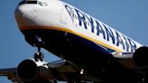 Un aviso de bomba en un avión de Ryanair paraliza durante casi una hora el aeropuerto de Ibiza