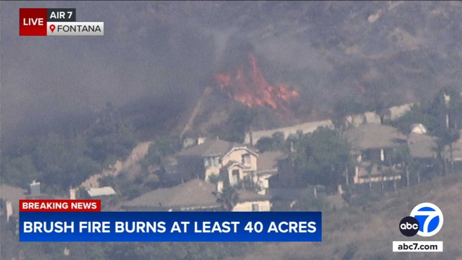 Sierra Fire: 40-acre blaze erupts in Fontana, threatening homes