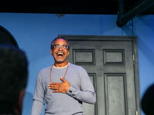 Tim Meadows gets a boost from improv work and his famous fans Tina Fey, Stephen Colbert