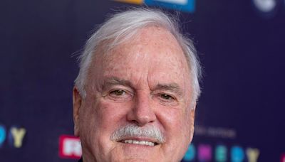 John Cleese gibt 20.000 Euro pro Jahr für Stammzellen-Therapie aus