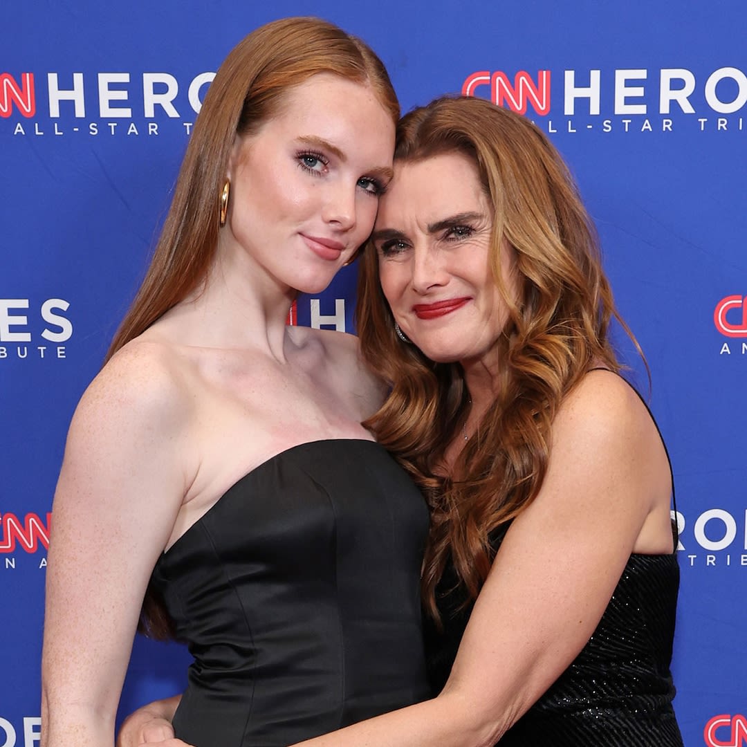 Brooke Shields' Twinning Moment With Daughter Grier Deserves Endless Love - E! Online