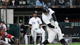 Chicago White Sox split doubleheader as Andrew Vaughn homers twice — but Bryan Ramos leaves with quad tightness