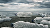 【食力】海洋廢棄物8成來自飲食塑膠包材！非必要的過度包裝可優先捨棄